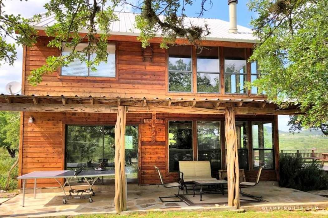 Hotel Rockin' B Ranch Bluff House Pipe Creek Zewnętrze zdjęcie
